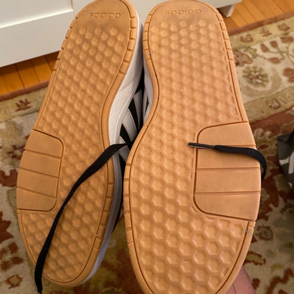 Adidas Running Shoes (Like New) - Picture 3 of 4